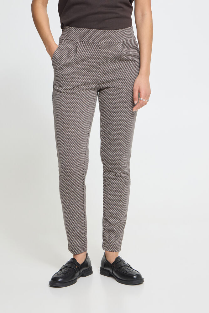 ICHI Kate Twillish Tapered Trouser
