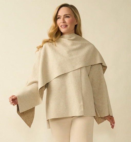 D.E.C.K by Decollage Cape Jacket