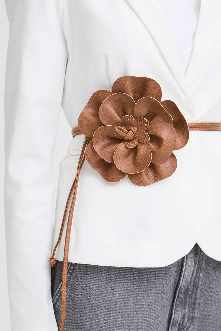 B.Young Flower Belt