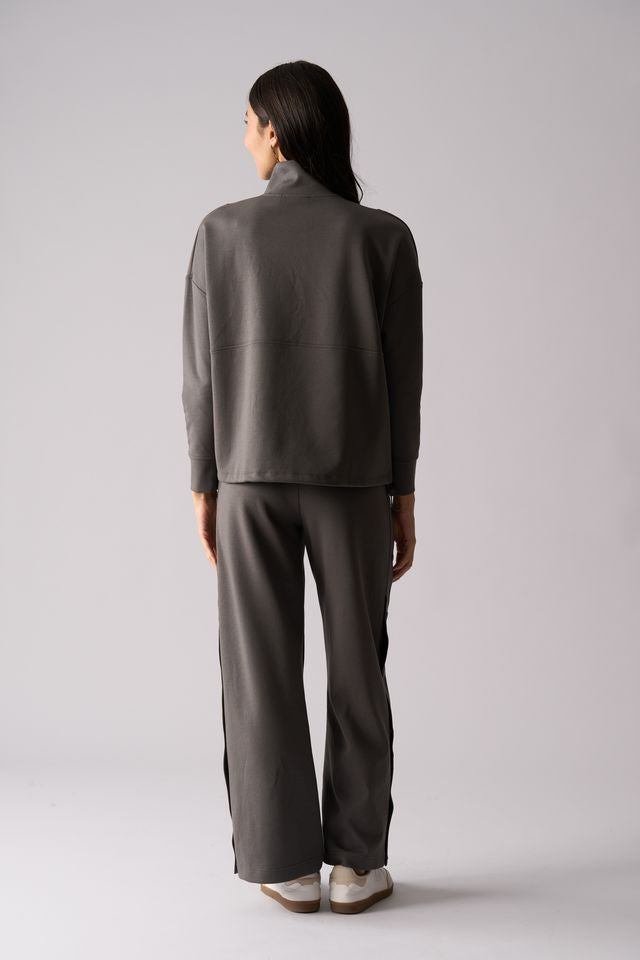 FOIL Snappy Sweatshirt