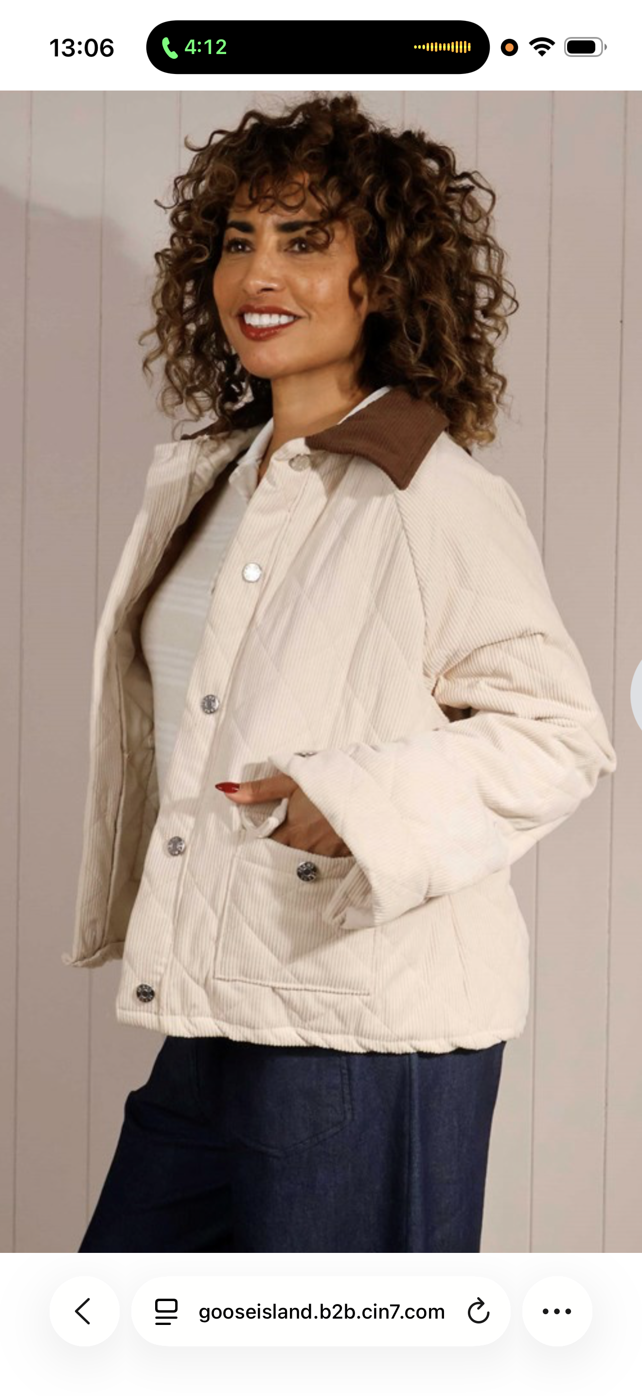 Goose Island Quilted Style Jacket