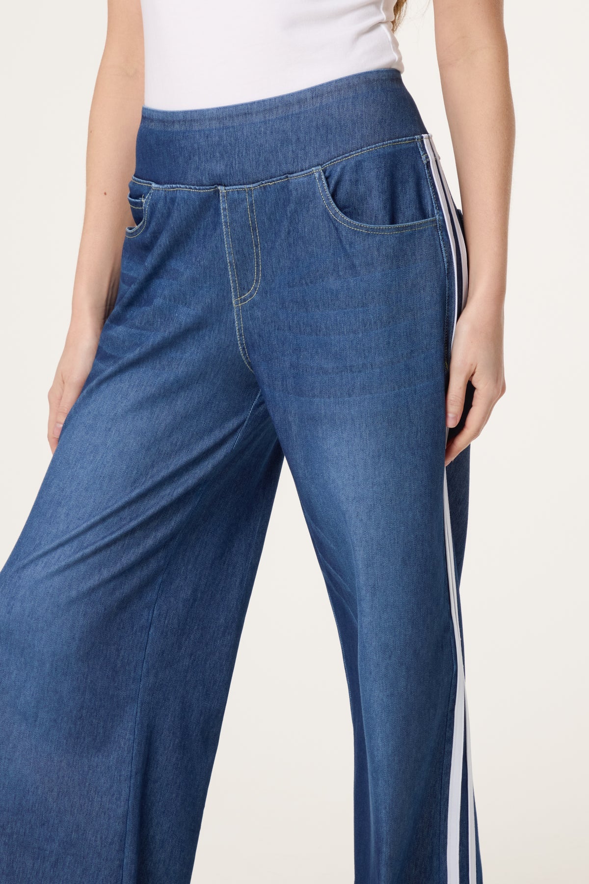 Lizzie Wide Leg Trouser with Side Stripe