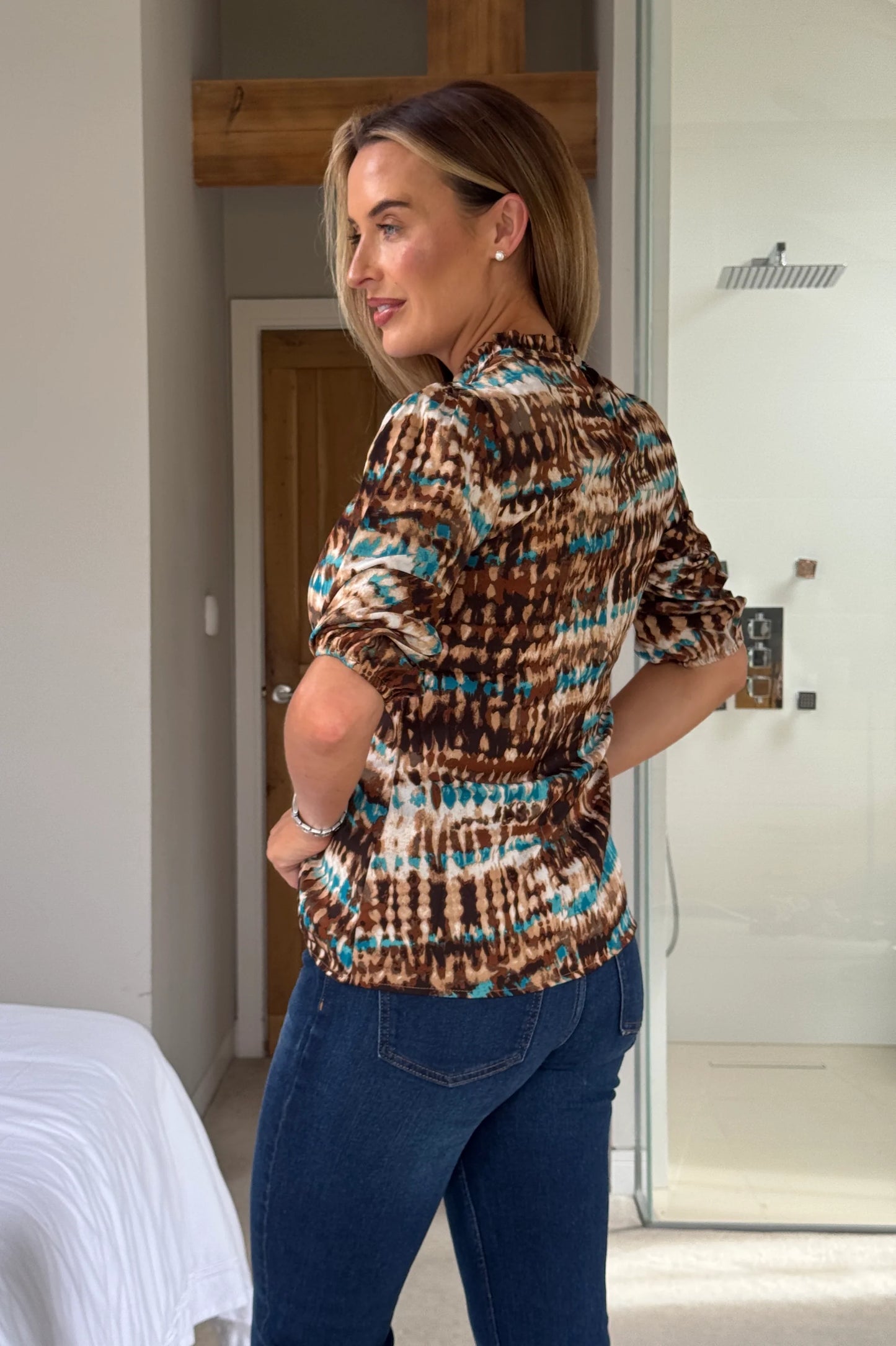 Aura Brown Turquoise Pleated Relax Fitted Top