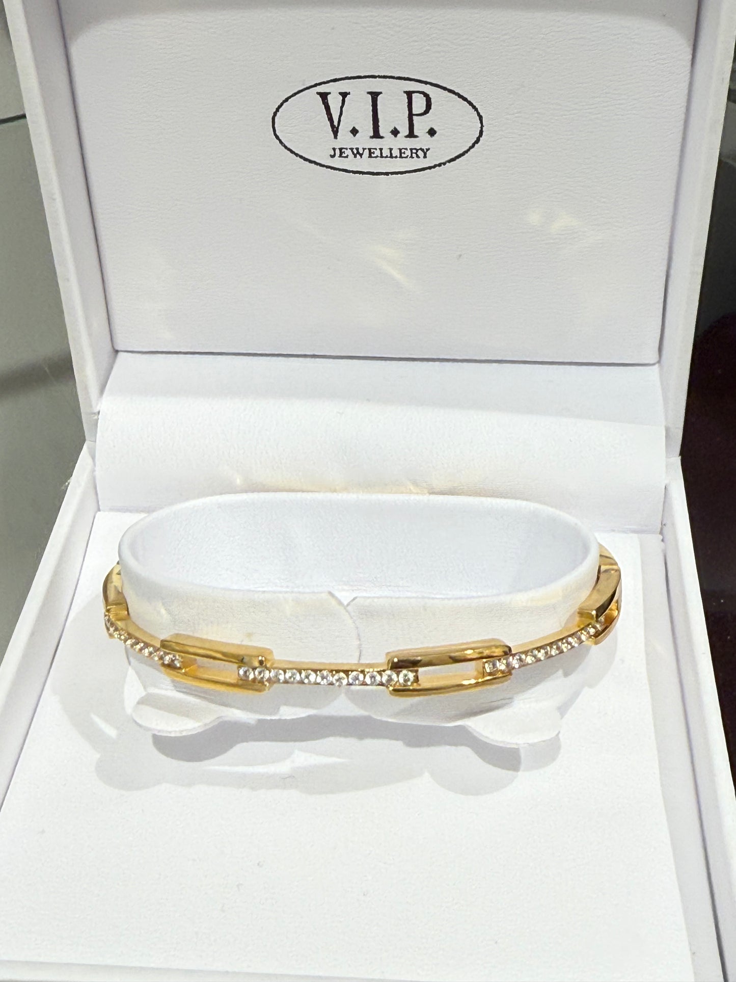VIP - Aby Diamante Bangle 58