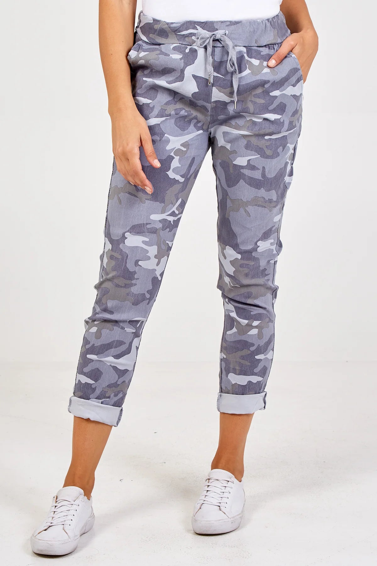 Evie Camouflage Magic Trousers