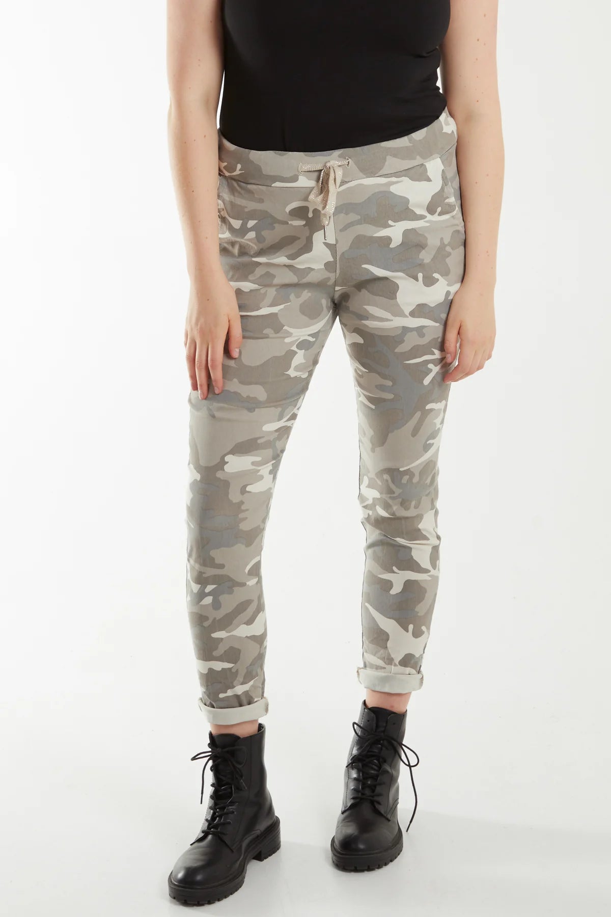 Evie Camouflage Magic Trousers