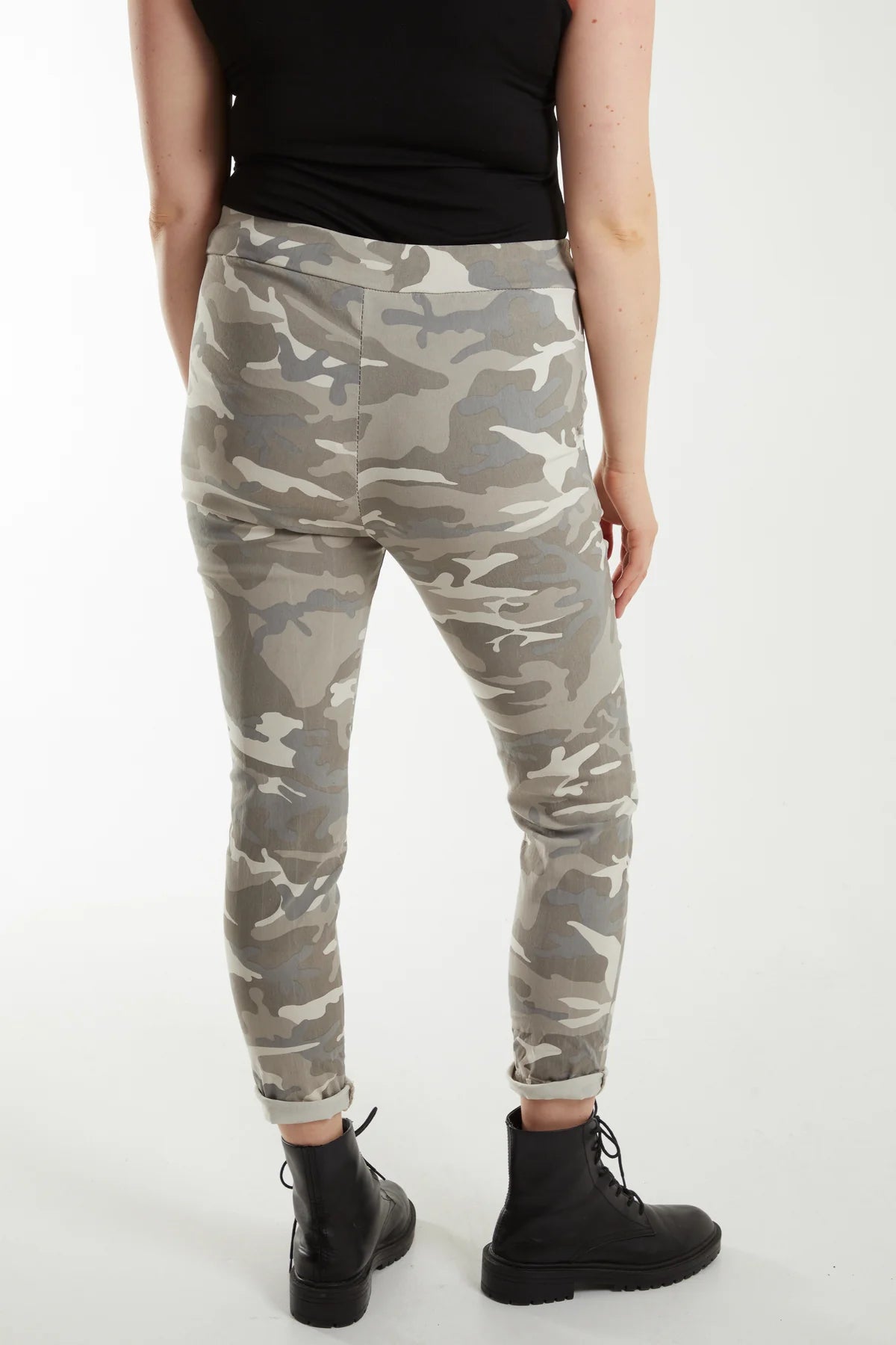 Evie Camouflage Magic Trousers