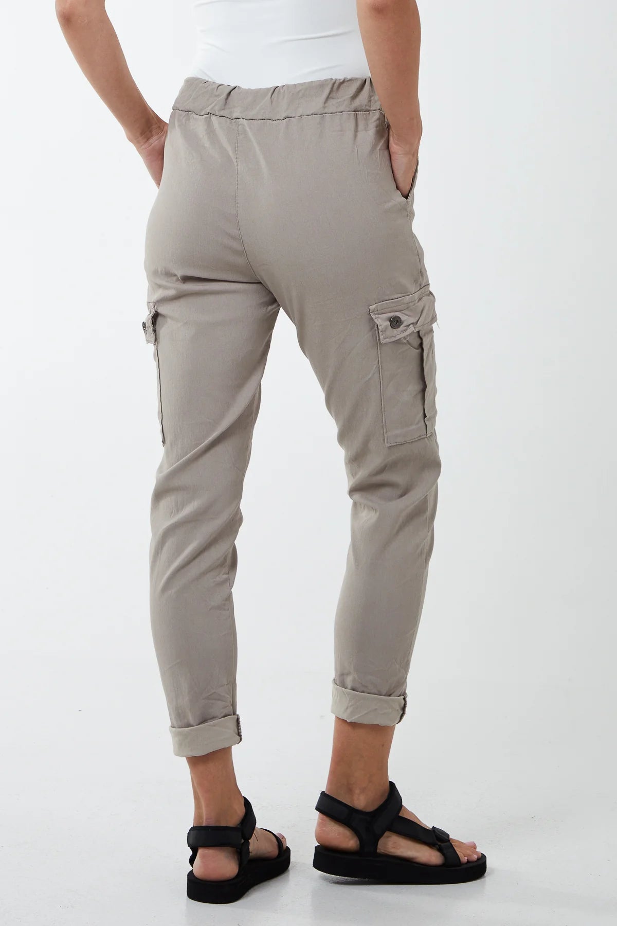Mona Magic Cargo Pants