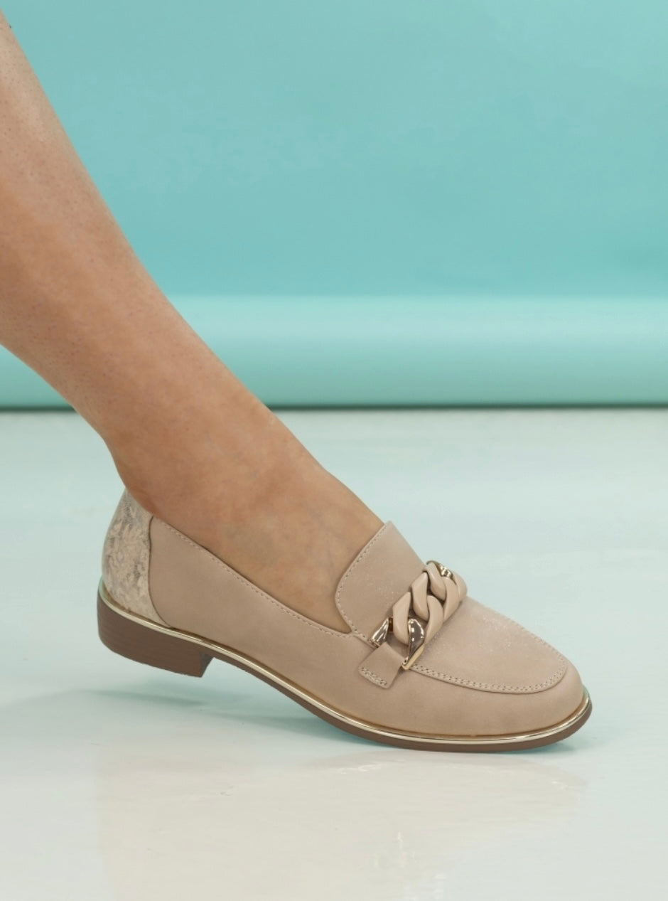 Lunar Merida Loafer Shoe