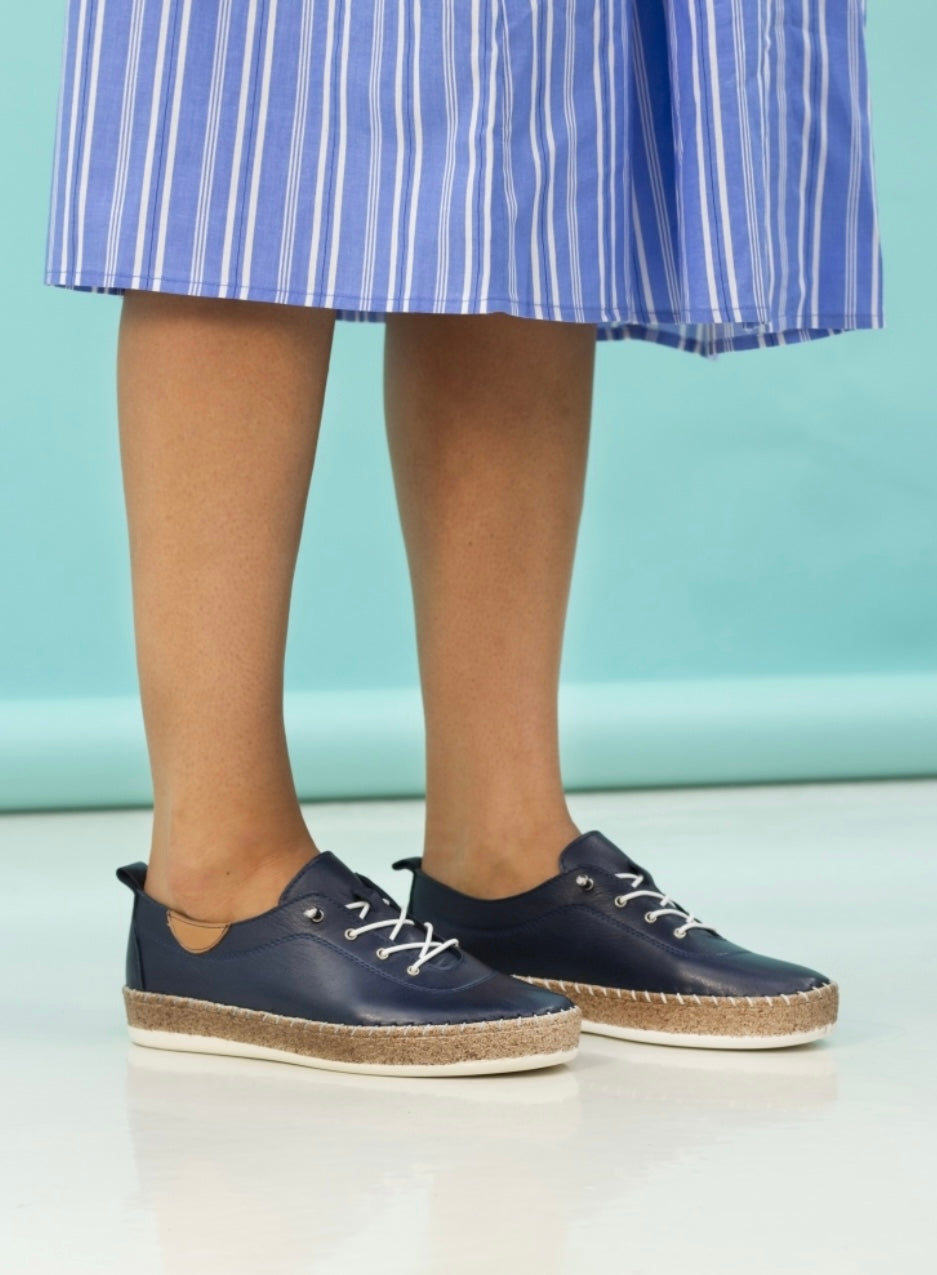 Lunar Evie Leather Plimsole
