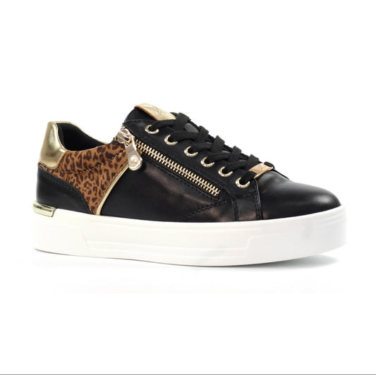 Lunar Tonga Training Shoe